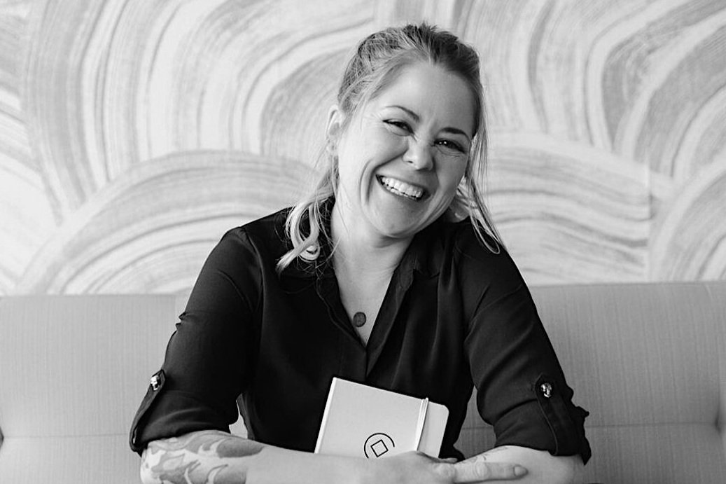 How Becca Harpain Empowers Squarespace Designers with Code